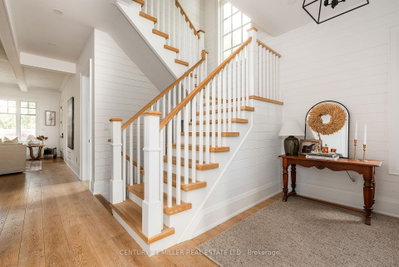123 Herald Avenue • Oakville, ON photo 5
