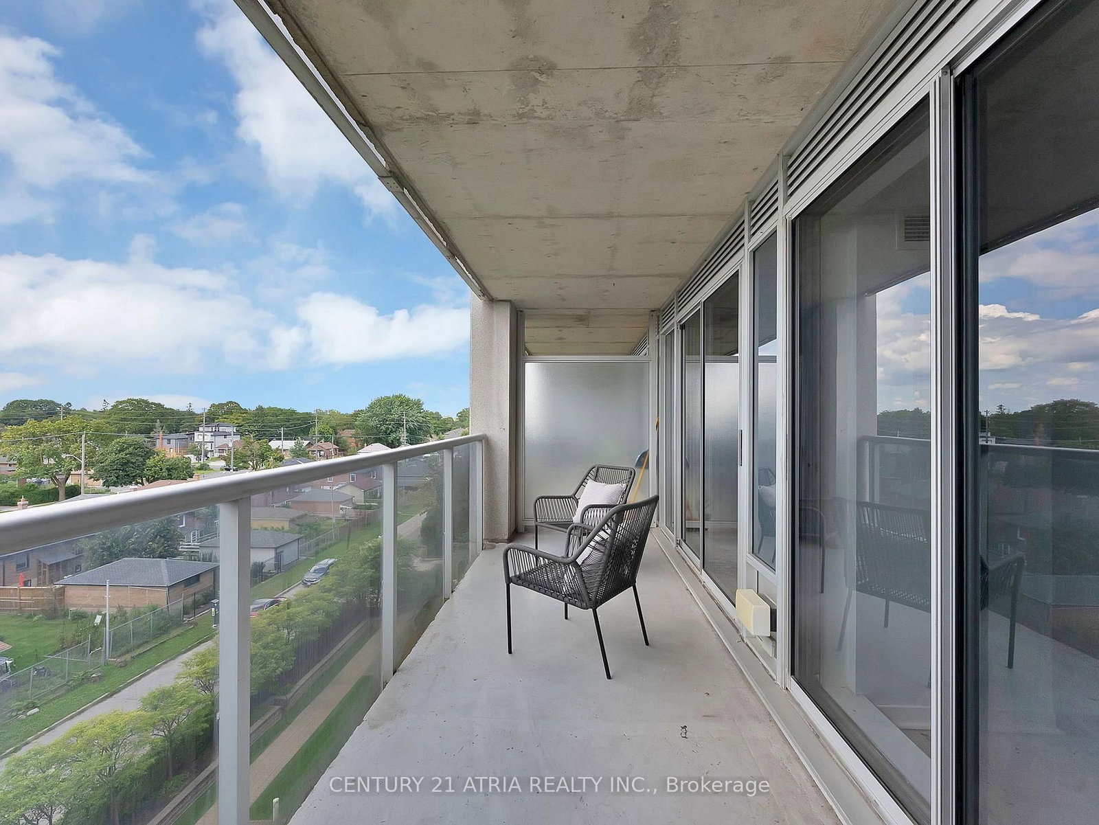 1040 The Queensway Avenue N • #502 • Toronto, ON photo 16