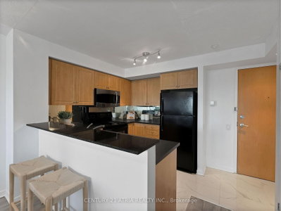 1040 The Queensway Avenue N • #502 • Toronto, ON photo 4