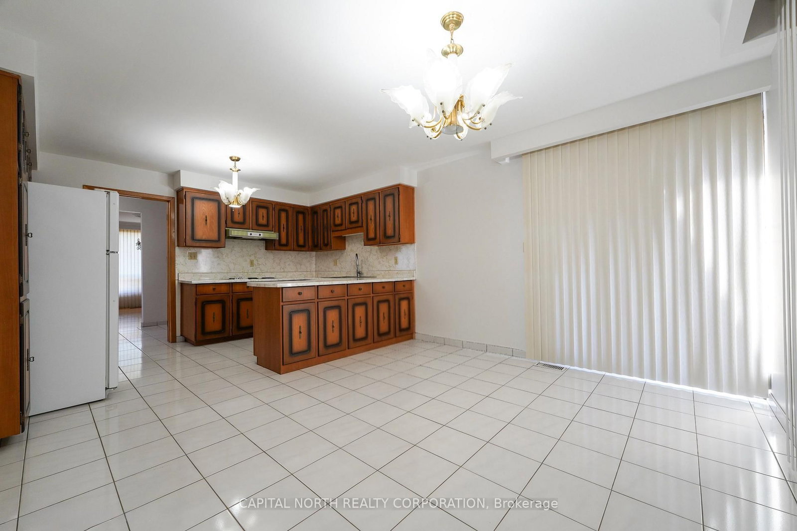 79 Shoreham Drive • Toronto, ON photo 11