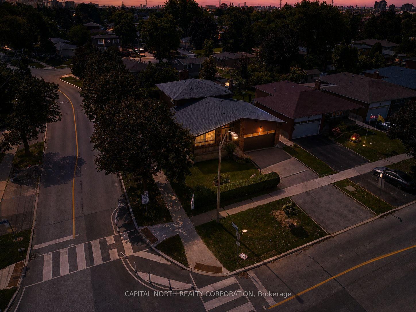 79 Shoreham Drive • Toronto, ON photo 2