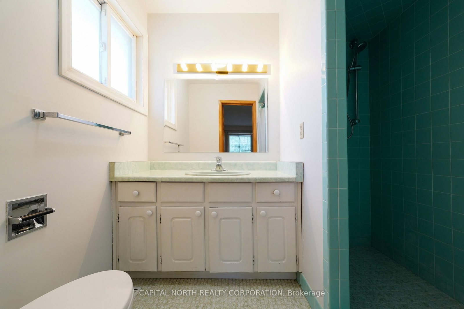 79 Shoreham Drive • Toronto, ON photo 25