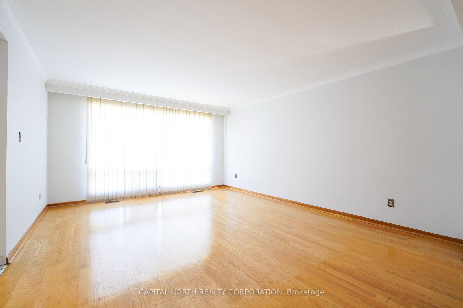 79 Shoreham Drive • Toronto, ON photo 6