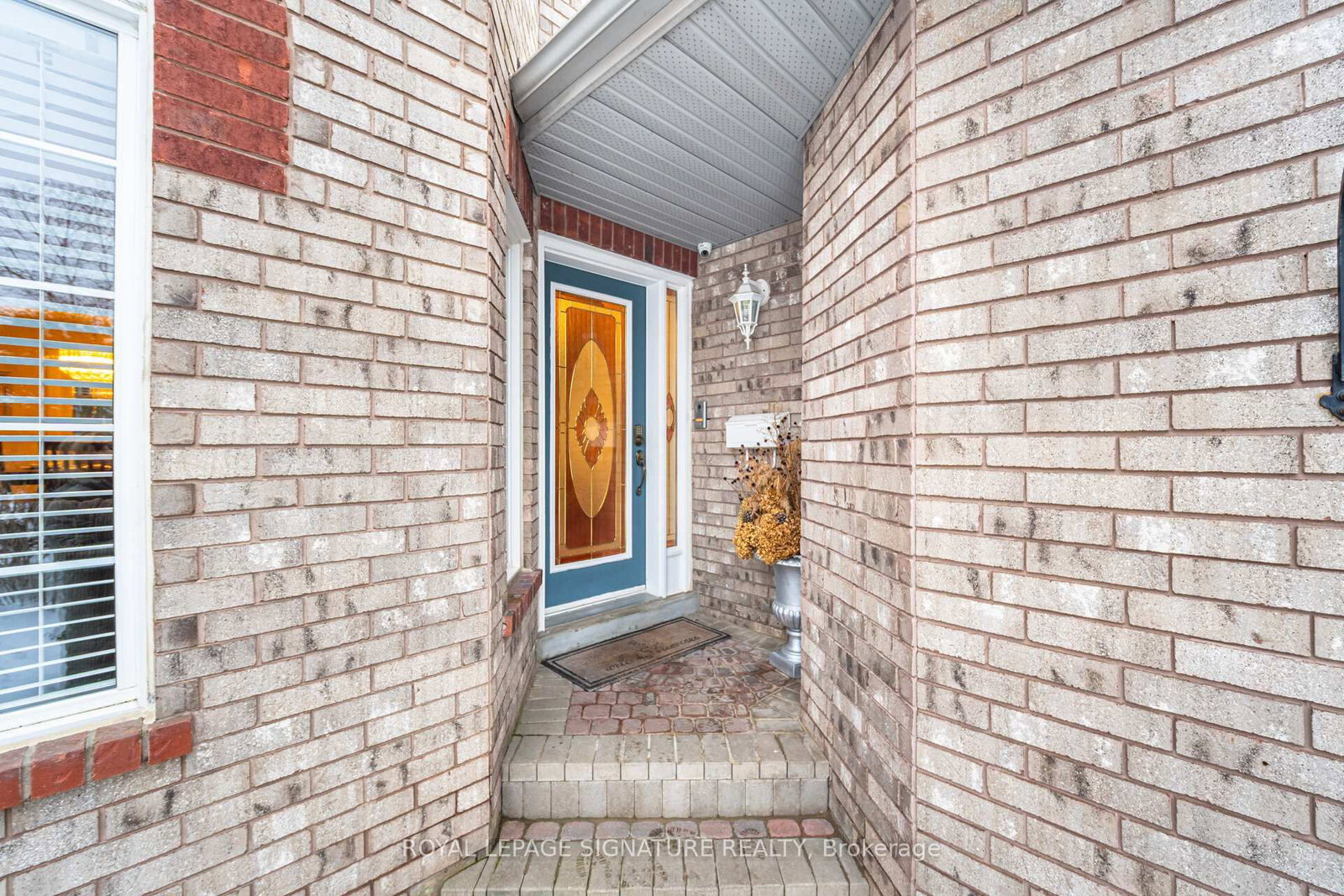 52 Durham Street • Halton Hills, ON photo 4