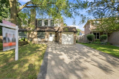 3029 Oslo Crescent • Mississauga, ON photo 2
