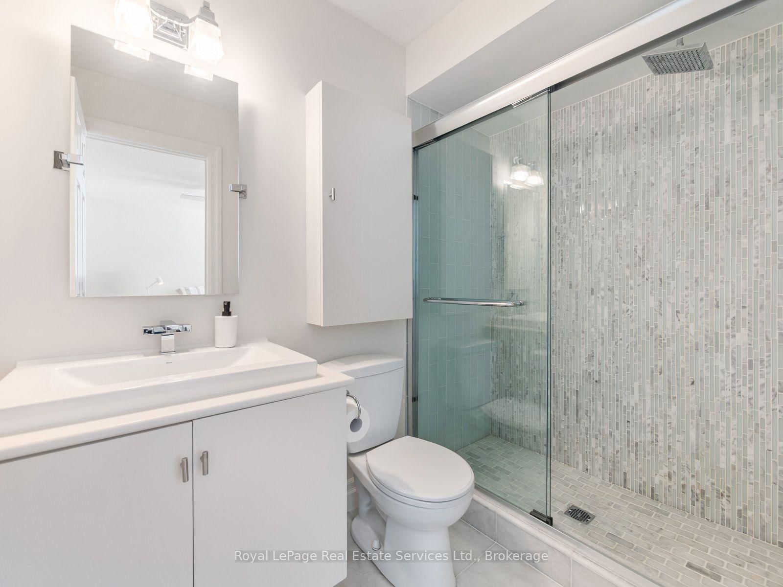205 Littlewood Drive • Oakville, ON photo 19