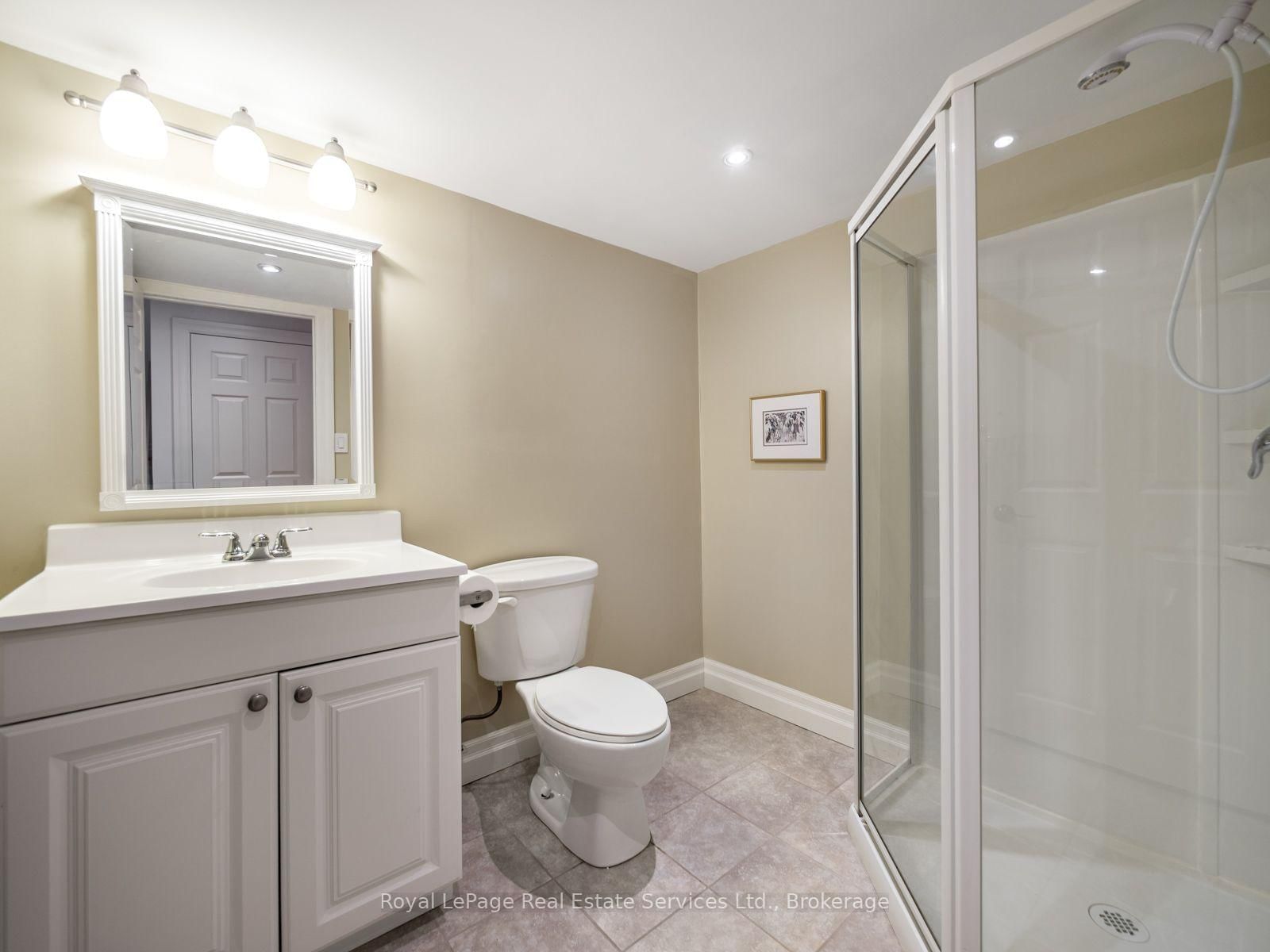 205 Littlewood Drive • Oakville, ON photo 27