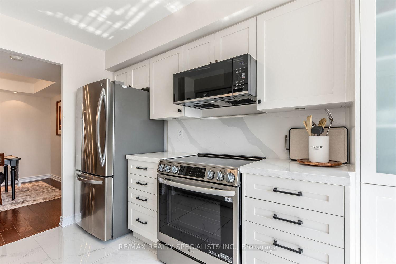2585 Erin Centre Boulevard • #1005 • Mississauga, ON photo 10