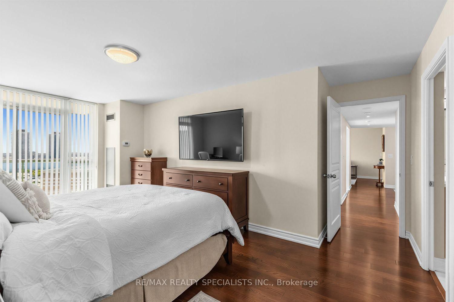 2585 Erin Centre Boulevard • #1005 • Mississauga, ON photo 17