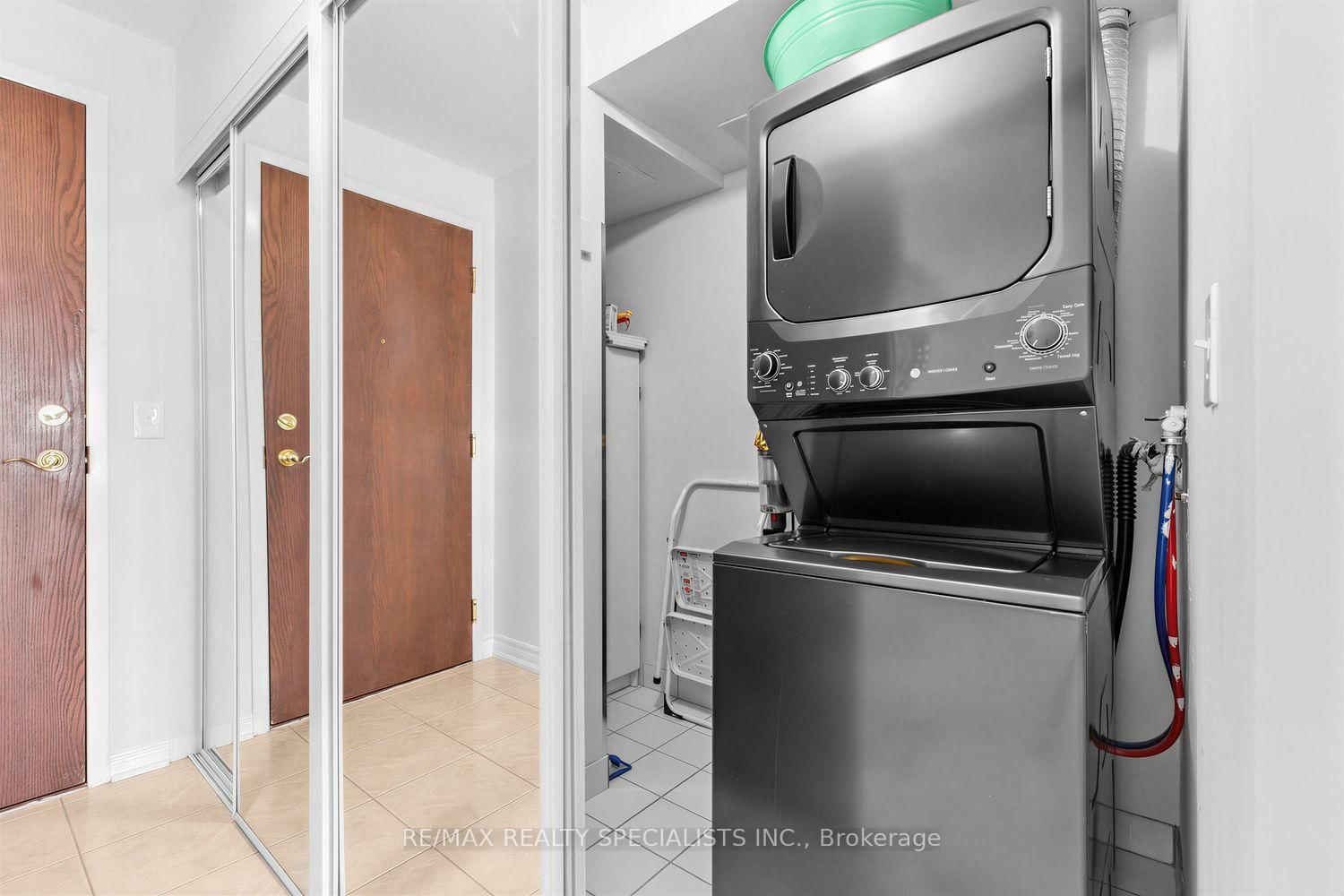 2585 Erin Centre Boulevard • #1005 • Mississauga, ON photo 27