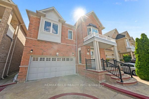 14 Beckenham Road • Brampton, ON photo 4