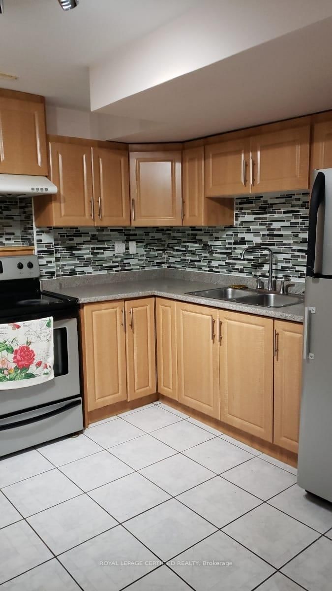 Bsmt - 44 Red Cedar Crescent