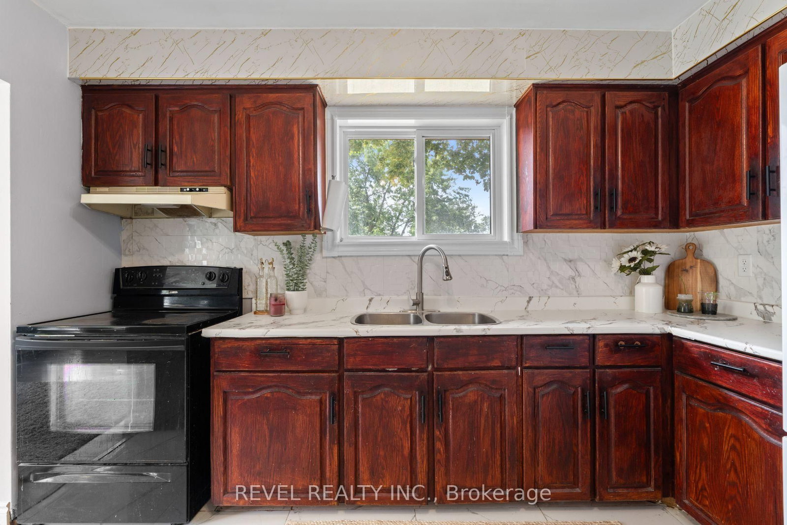383 Bartley Bull Parkway • Brampton, ON photo 11