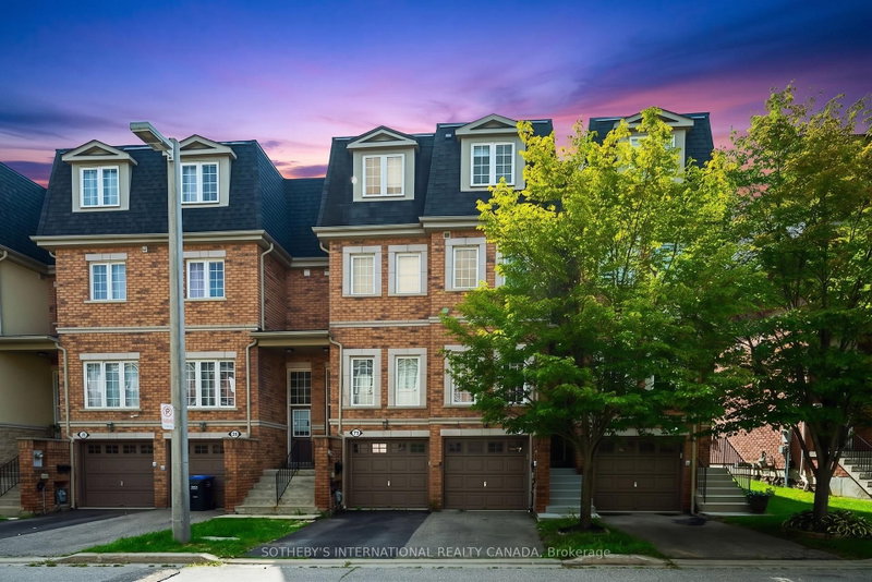 44 - 435 Hensall Circle