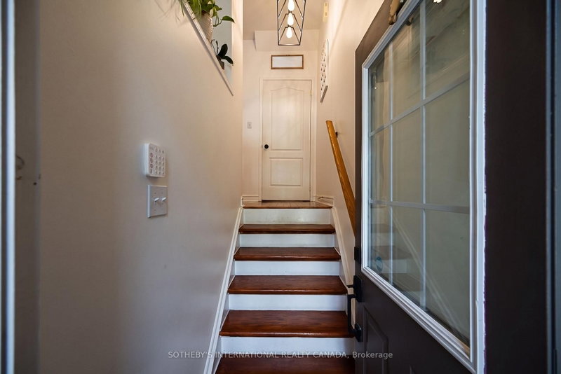 44 - 435 Hensall Circle