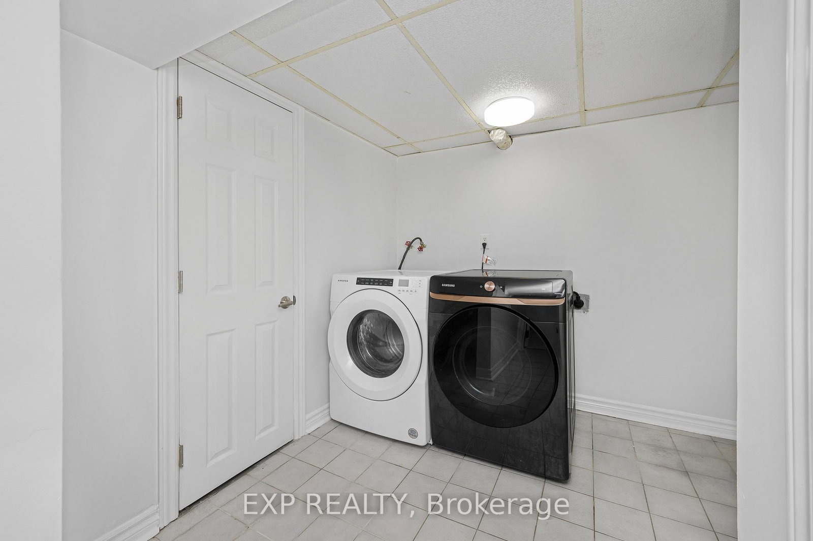 132 Heslop Road • Milton, ON photo 35