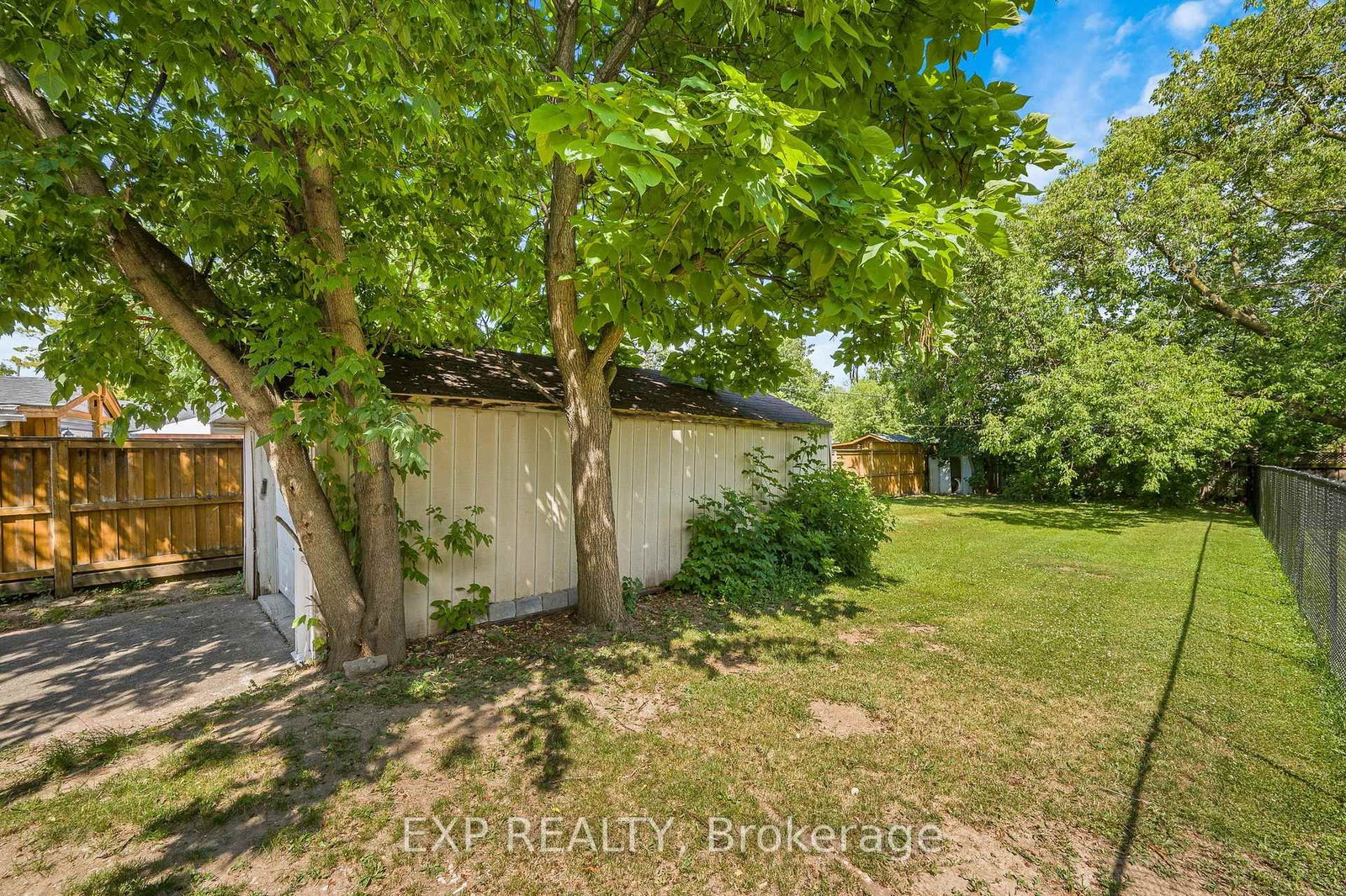 132 Heslop Road • Milton, ON photo 39