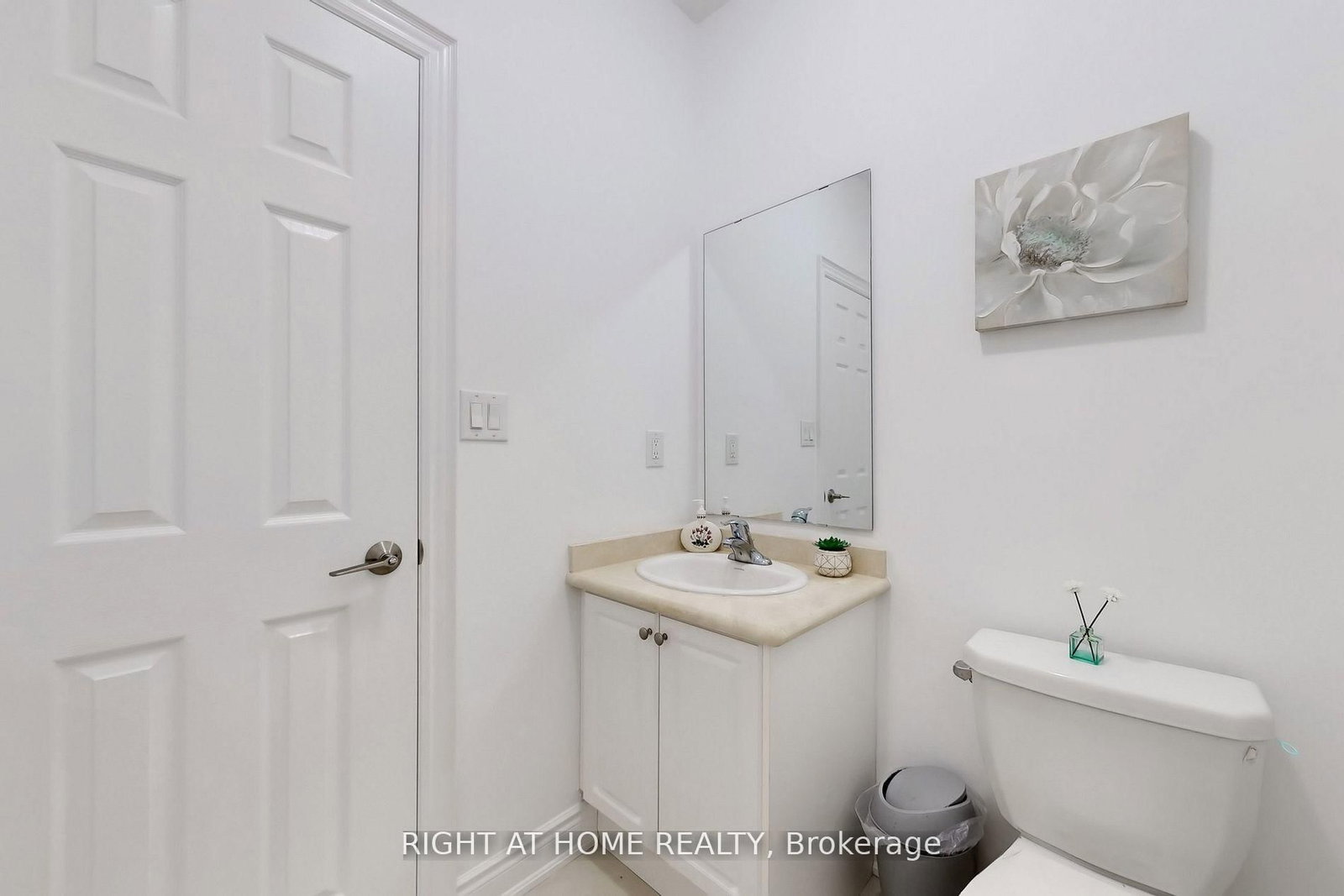 423 Grindstone Trail • Oakville, ON photo 14