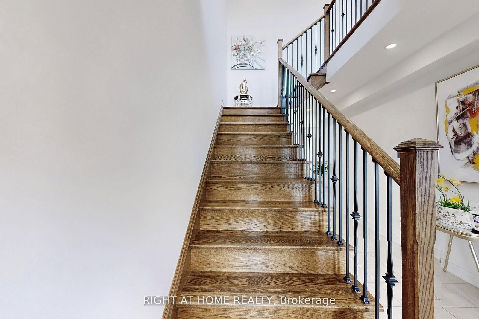 423 Grindstone Trail • Oakville, ON photo 17
