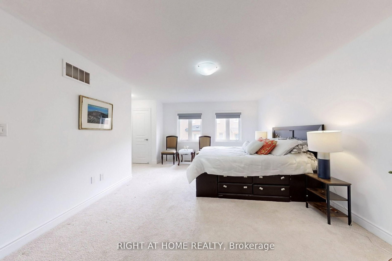 423 Grindstone Trail • Oakville, ON photo 23