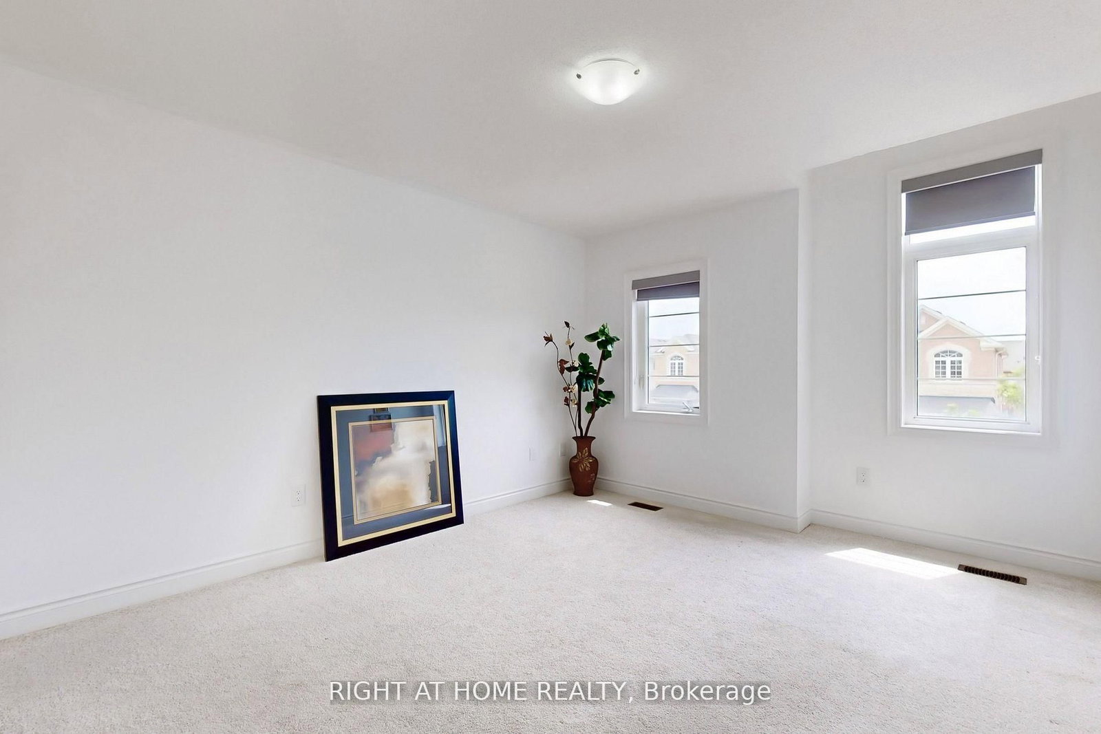 423 Grindstone Trail • Oakville, ON photo 38