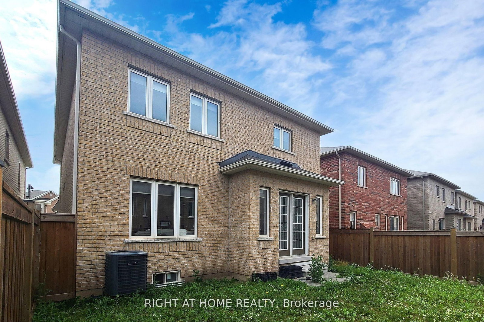 423 Grindstone Trail • Oakville, ON photo 49