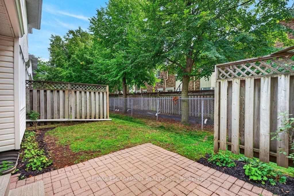 2435 Woodward Avenue • #5 • Burlington, ON photo 34