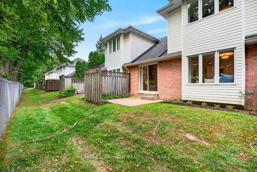 2435 Woodward Avenue • #5 • Burlington, ON photo 35