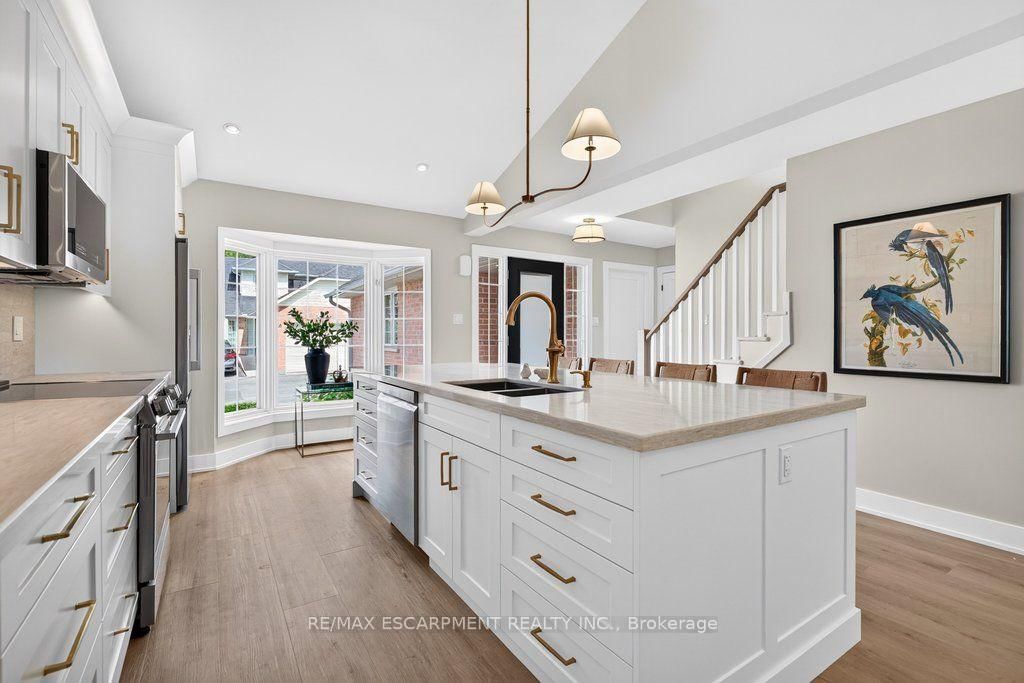 2435 Woodward Avenue • #5 • Burlington, ON photo 9