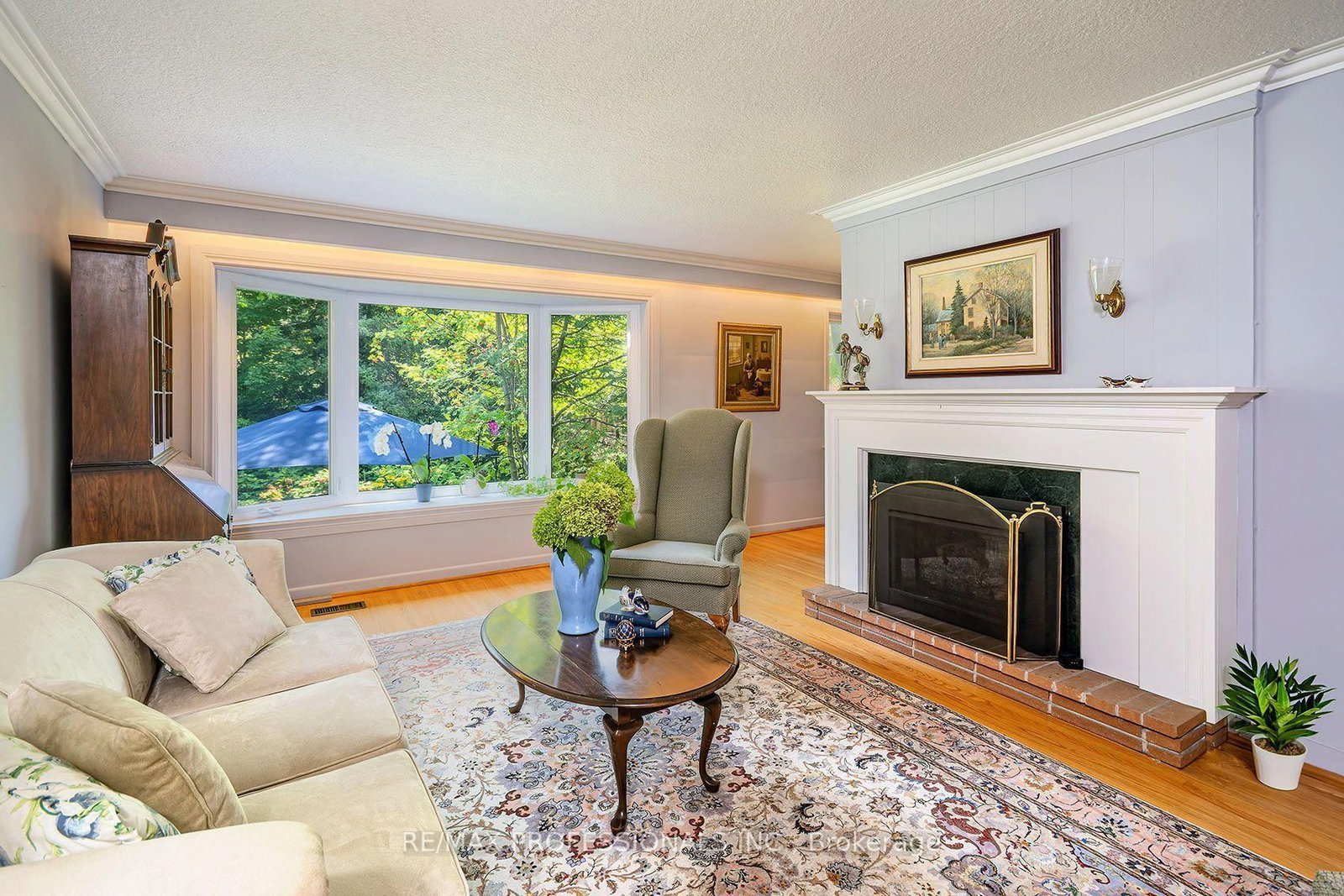 17 Clearside Place • Toronto, ON photo 10