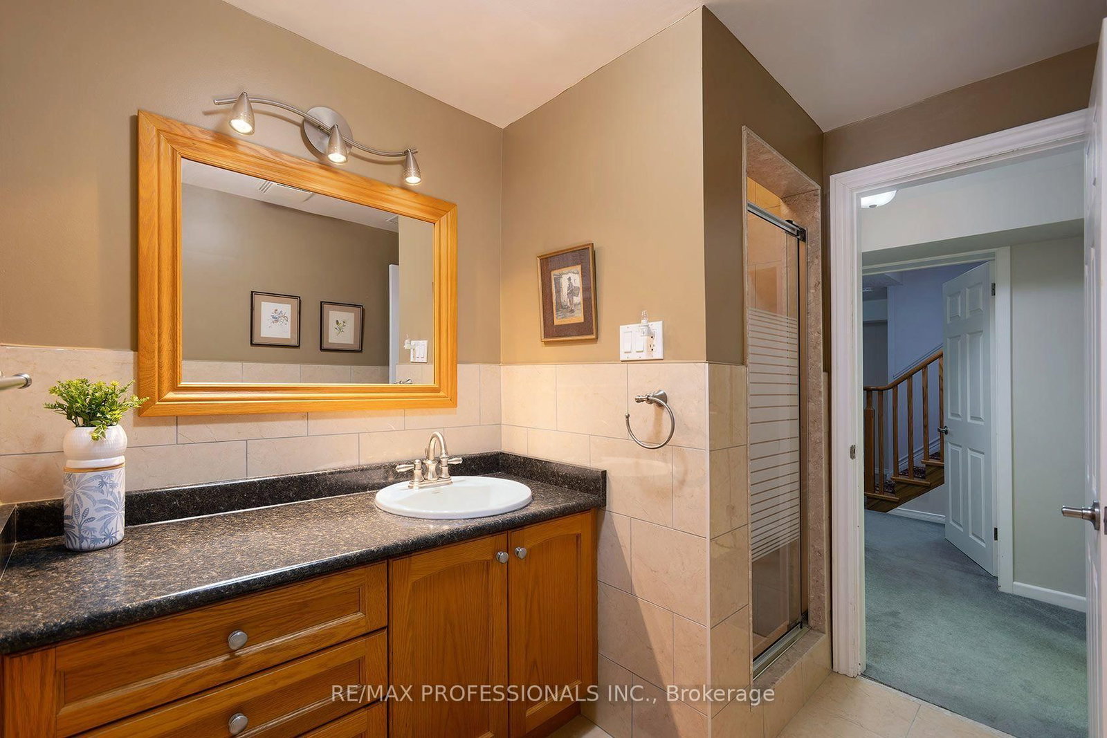 17 Clearside Place • Toronto, ON photo 31