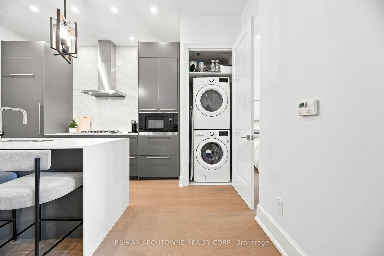1441 ELGIN Street • #106 • Burlington, ON photo 24
