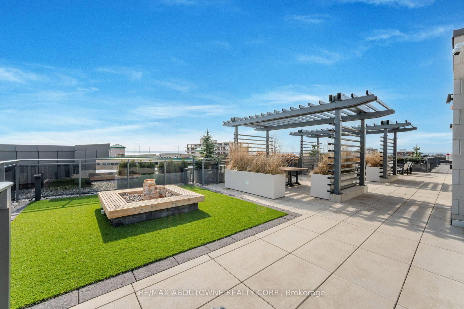 1441 ELGIN Street • #106 • Burlington, ON photo 34