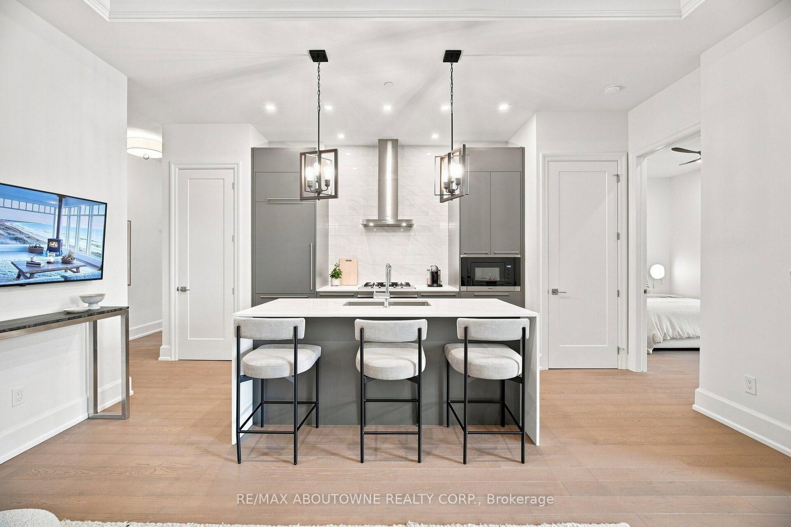 1441 ELGIN Street • #106 • Burlington, ON photo 7