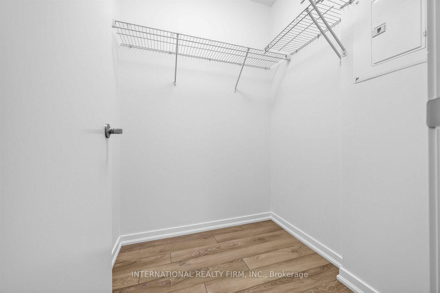 20 Joe Shuster Way • #516 • Toronto, ON photo 21