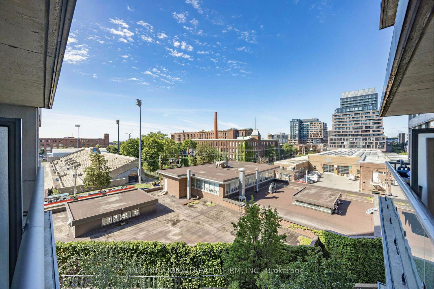20 Joe Shuster Way • #516 • Toronto, ON photo 28