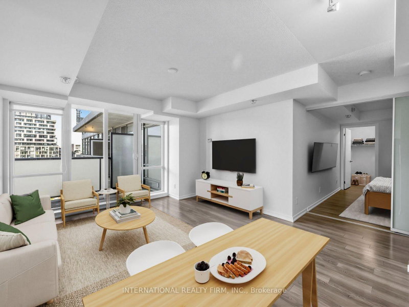 516 - 20 Joe Shuster Way