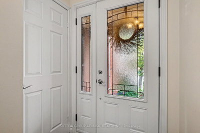 1230 Cornerbrook Place • Mississauga, ON photo 3