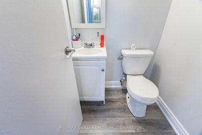 3455 Morning Star Mississauga,ON L4T 3T9 — Photo 11