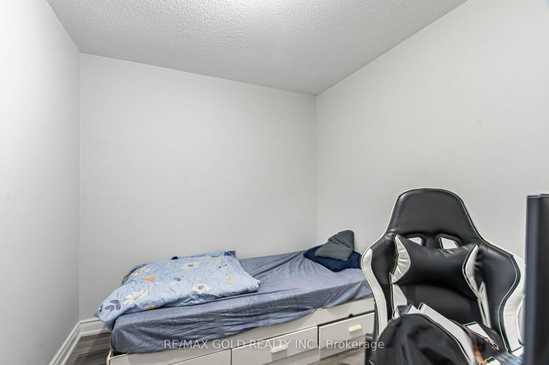 3455 Morning Star Mississauga,ON L4T 3T9 — Photo 12