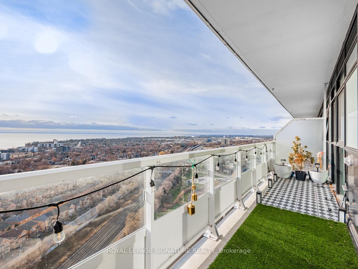 251 Manitoba Street • #2704 • Toronto, ON photo 20