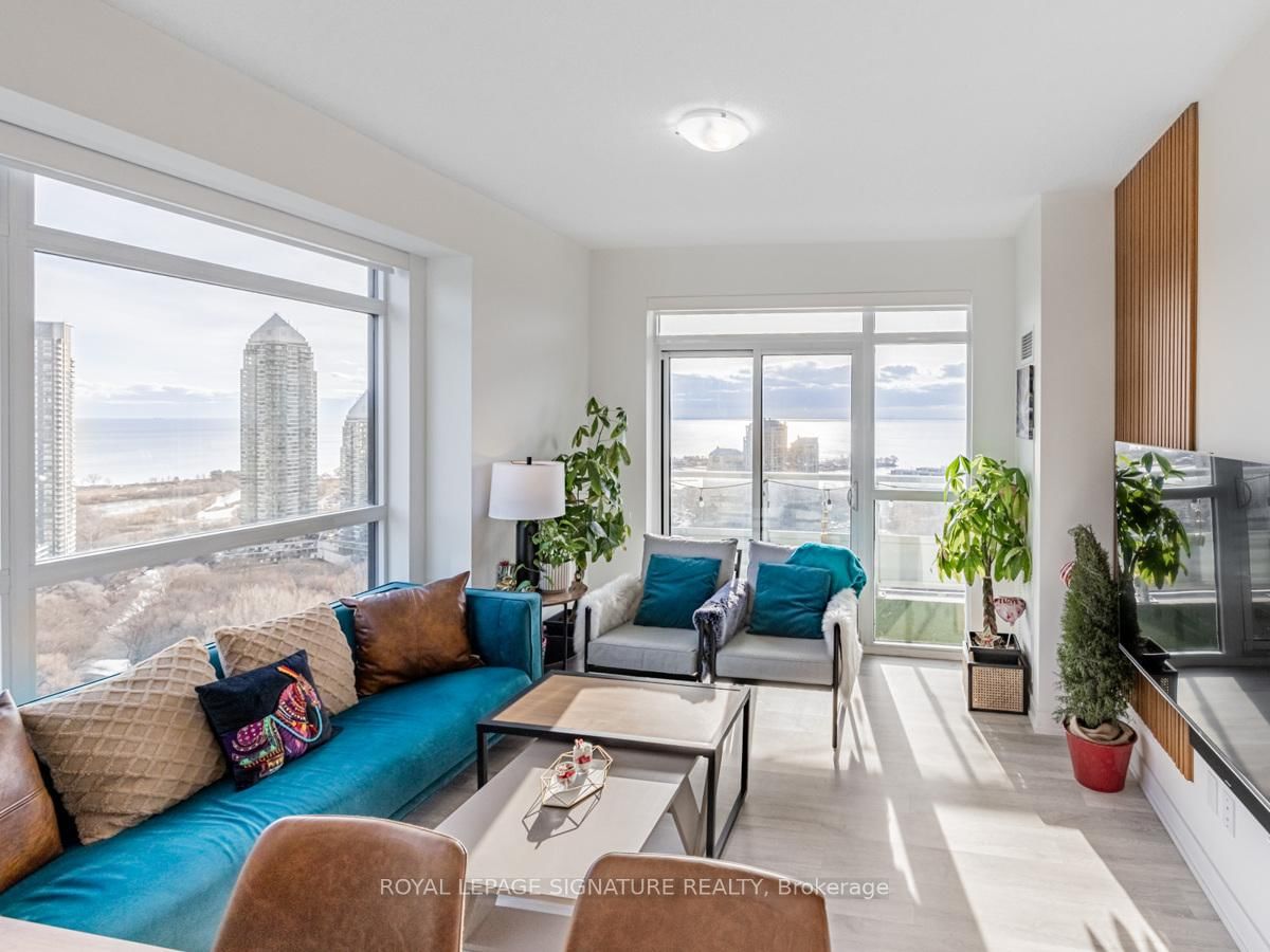 251 Manitoba Street • #2704 • Toronto, ON photo 5