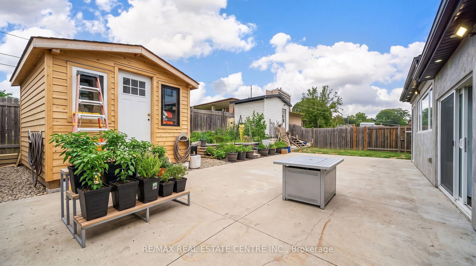 22 Neames Crescent • Toronto, ON photo 25