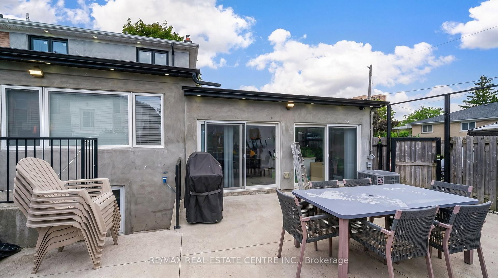 22 Neames Crescent • Toronto, ON photo 26