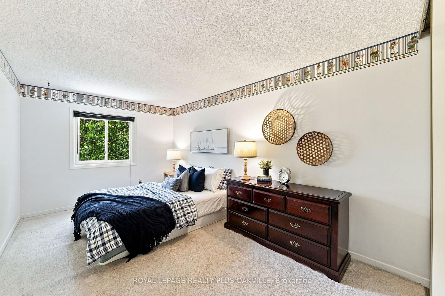 1221 Hedgestone Crescent • Oakville, ON photo 21