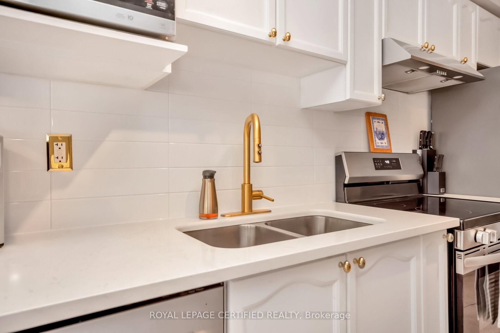 70 Vintage Gate • Brampton, ON photo 15