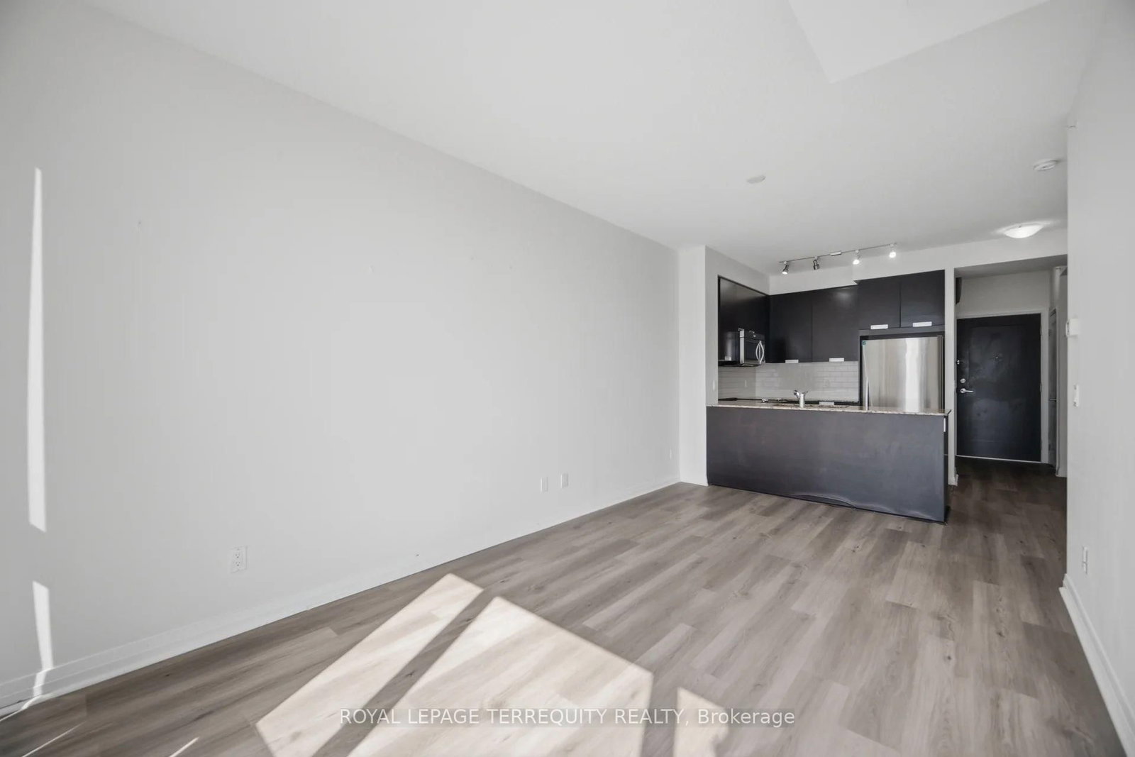 75 Eglinton Avenue W • #703 • Mississauga, ON photo 16