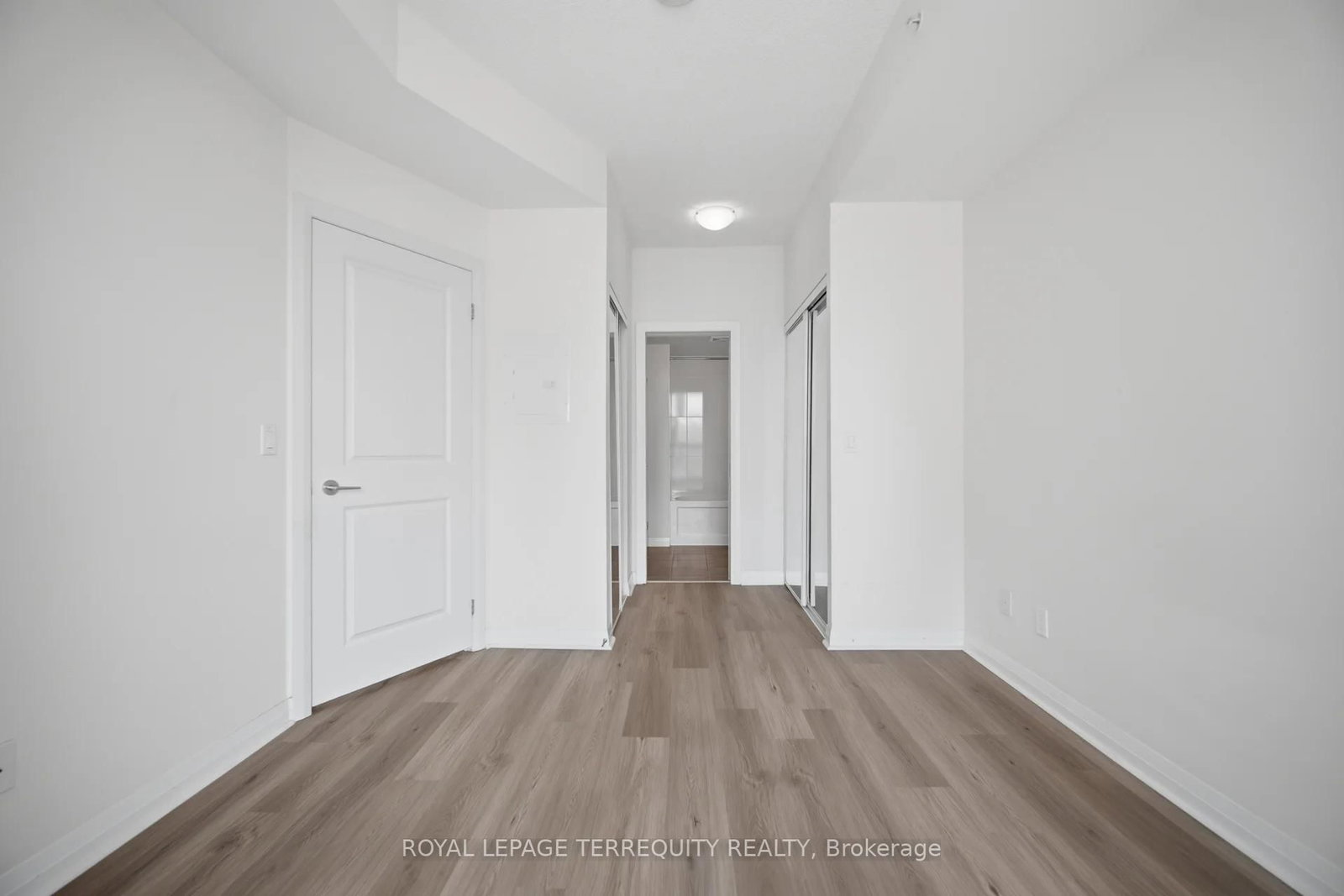 75 Eglinton Avenue W • #703 • Mississauga, ON photo 21
