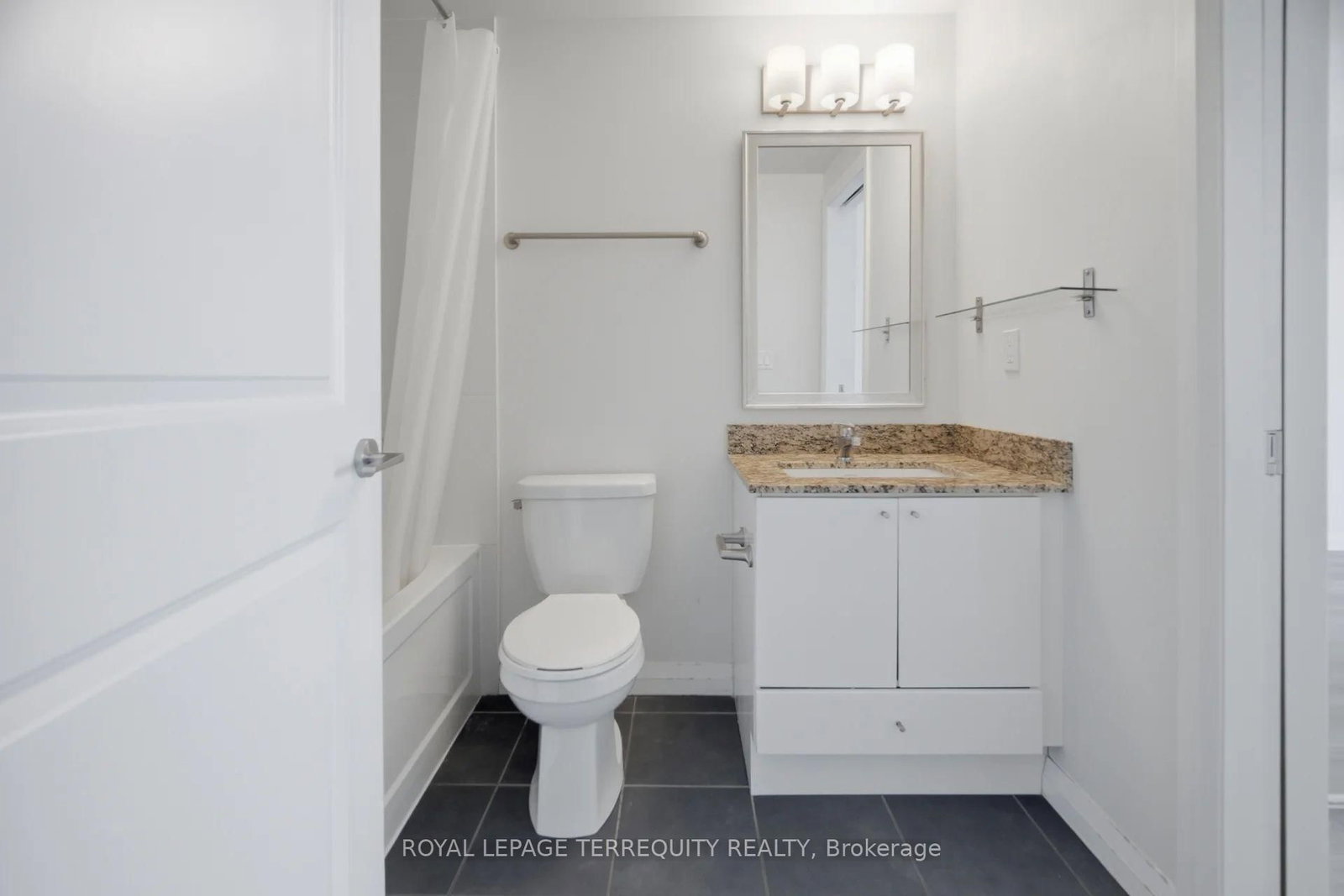 75 Eglinton Avenue W • #703 • Mississauga, ON photo 25