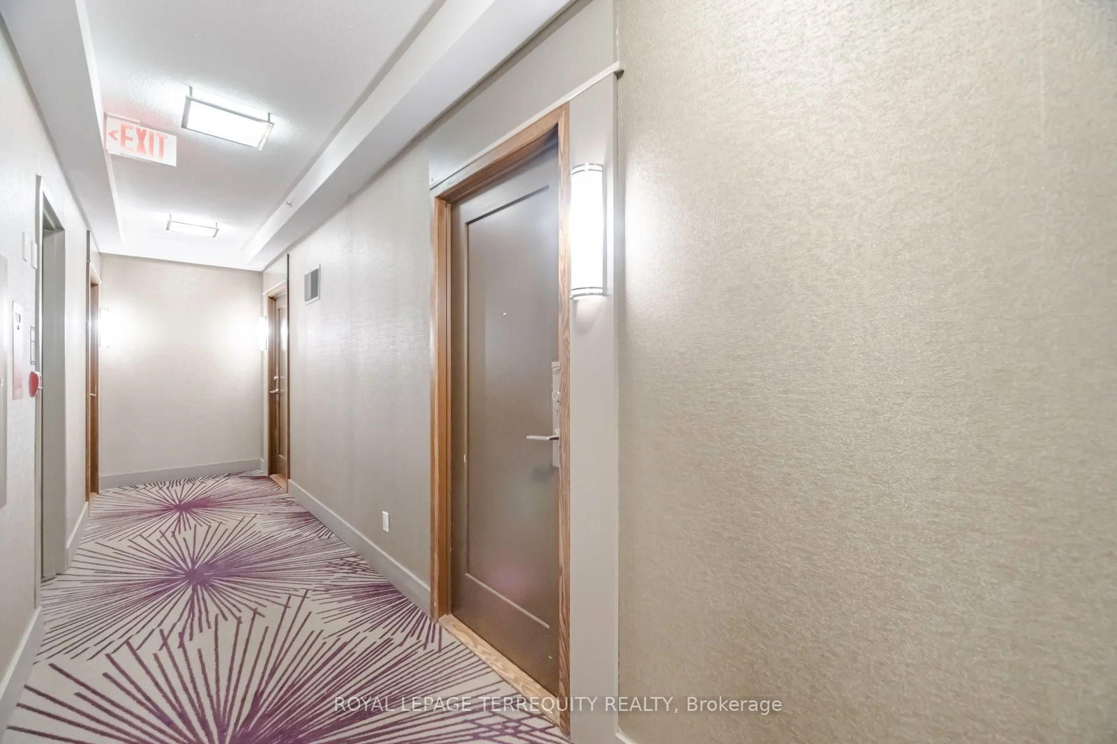 75 Eglinton Avenue W • #703 • Mississauga, ON photo 4